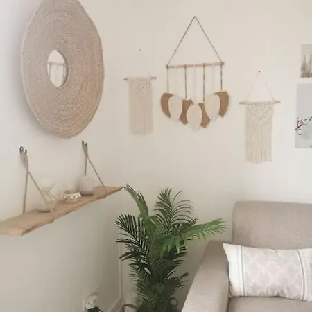 Le Bohemien *studio 30m²*wifi*parking Prive*calme Lourdes